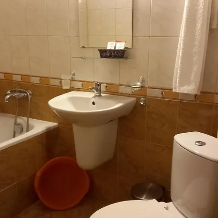 Ξενοδοχείο Blian Ράβντα