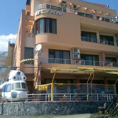 Hotel Blian Rawda