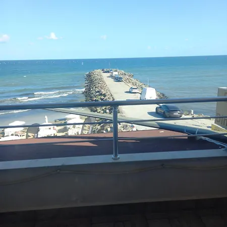 Blian Hotel 3*